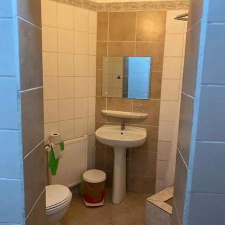 Πανσιόν Casa Ad-ella
