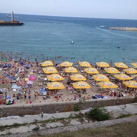 Casa Ad-ella