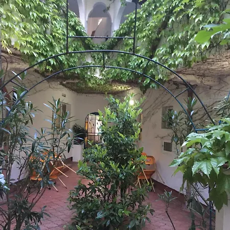 Πανσιόν Casa Ad-ella 3*