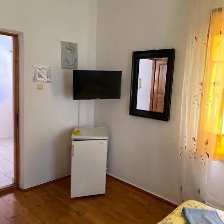 Casa Ad-ella 3* Ефоріє-Норд